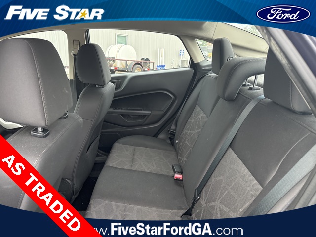 2013 Ford Fiesta SE photo 9