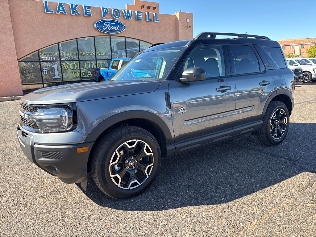 2025 Ford Bronco Sport Outer Banks's photo
