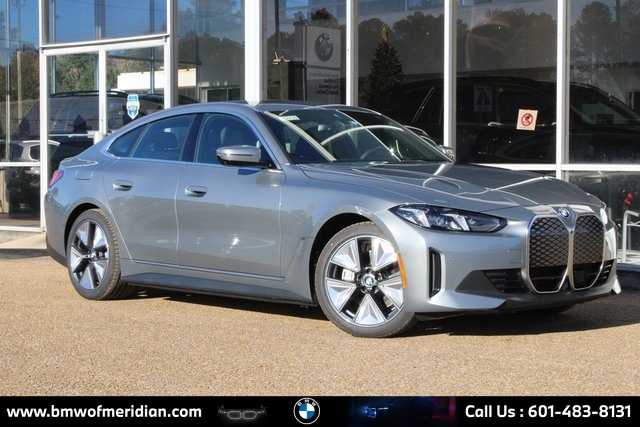 New 2025 Gray BMW eDrive40 image 1