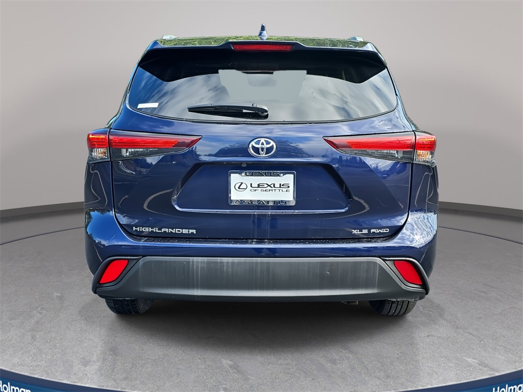 2024 Toyota Highlander XLE photo 5