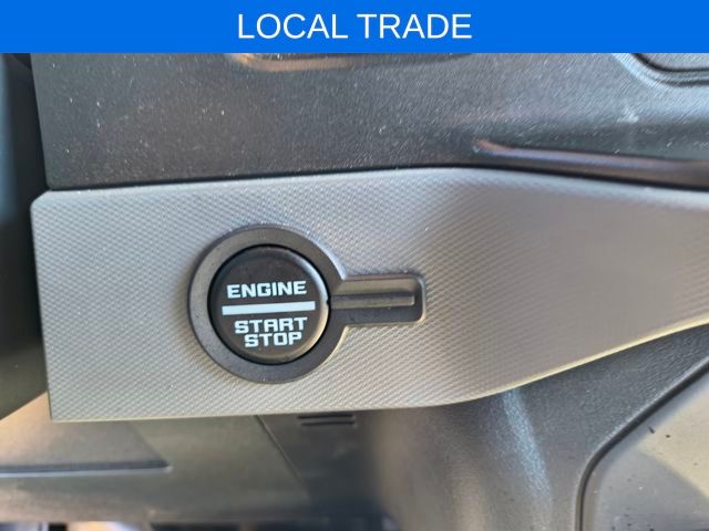 2022 Ford Bronco Black Diamond photo 4