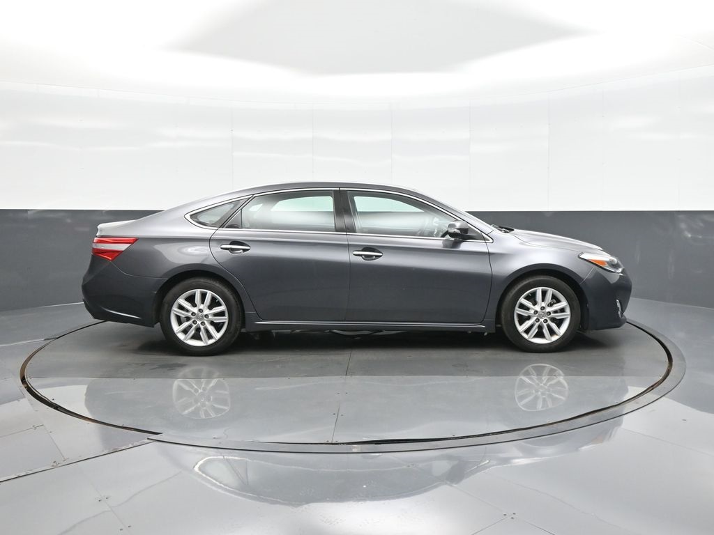 2014 Toyota Avalon XLE photo 8