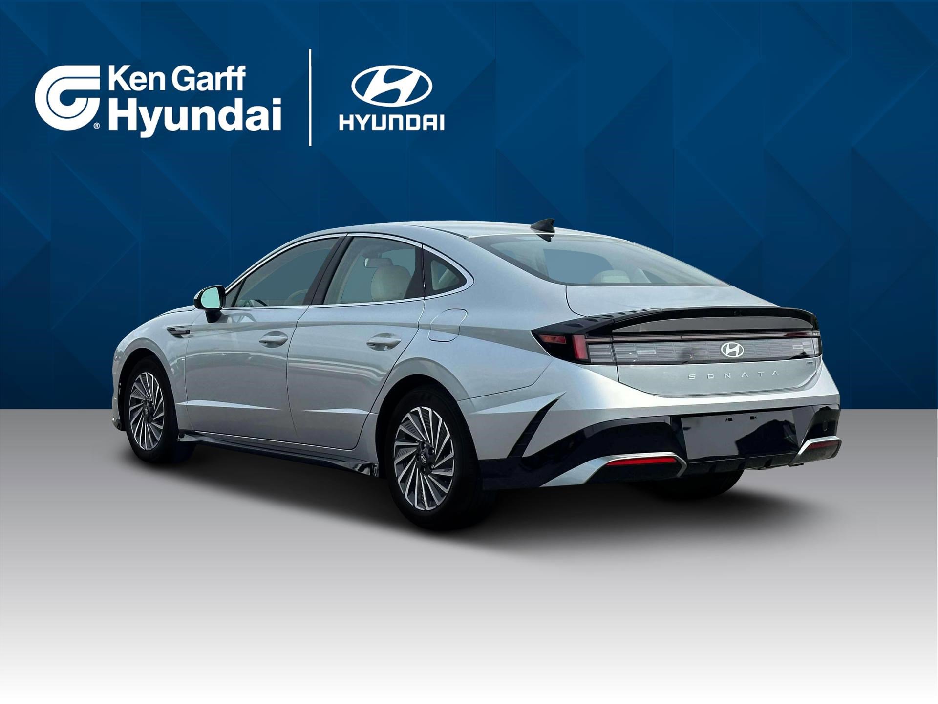 2025 Hyundai Sonata Hybrid Limited photo 5