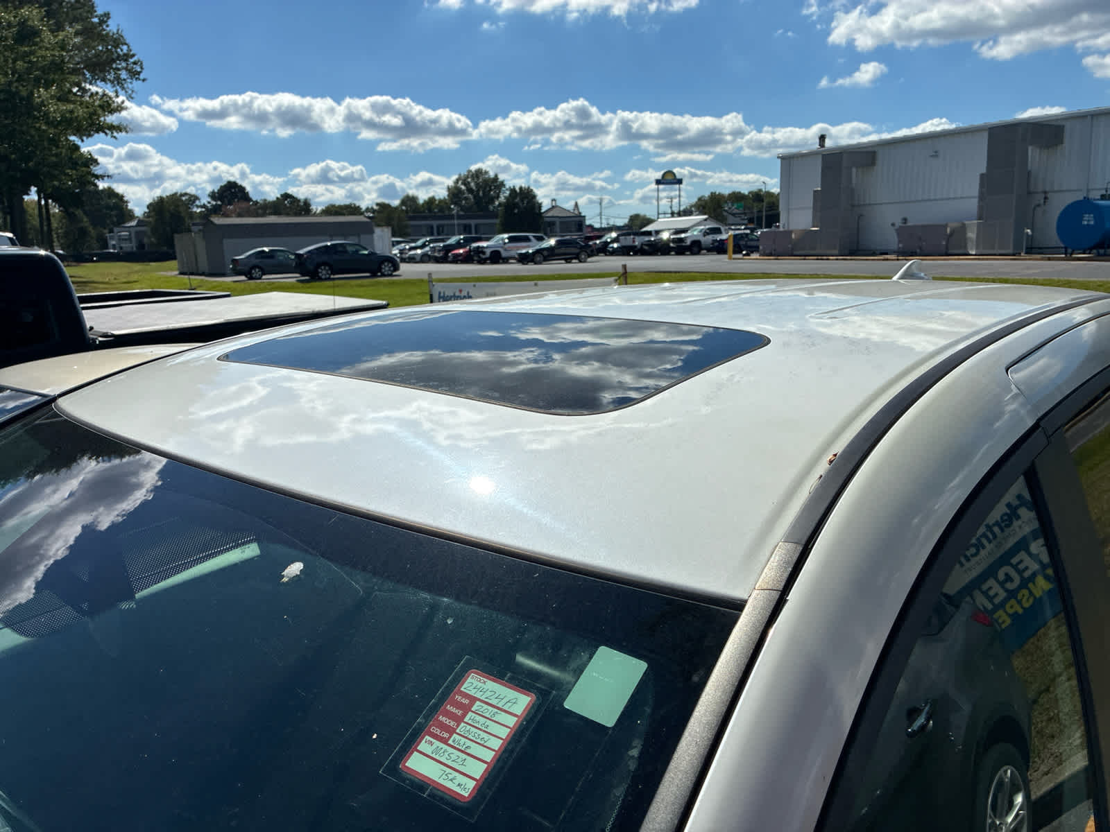 2018 Honda Odyssey Touring photo 3