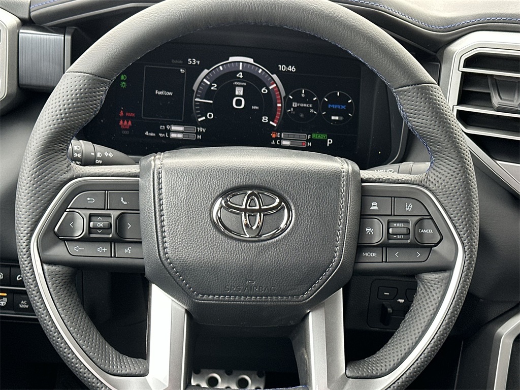 2025 Toyota Tundra Platinum CrewMax photo 15