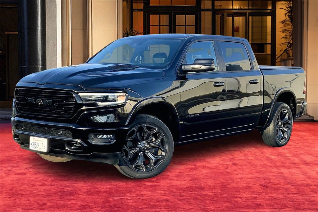 2023 RAM Ram 1500 Pickup Limited's photo