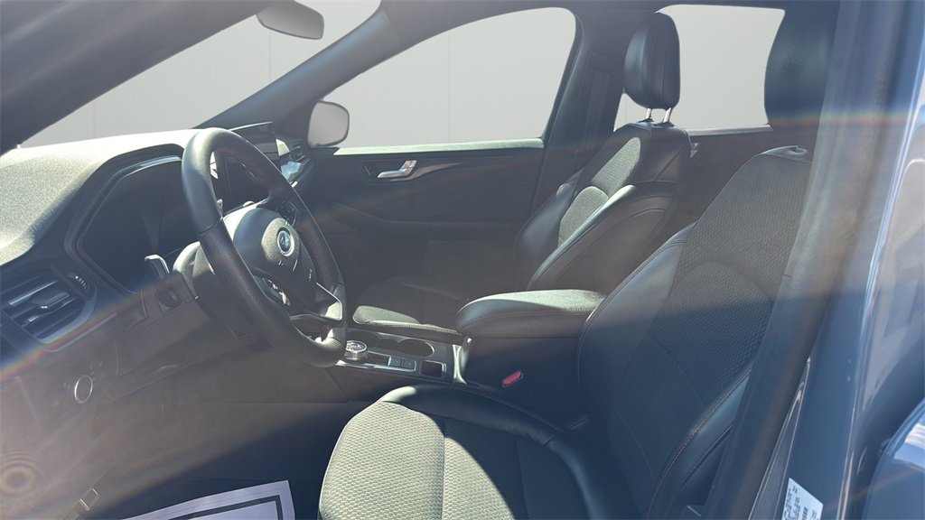 2023 Ford Escape ST-Line photo 7