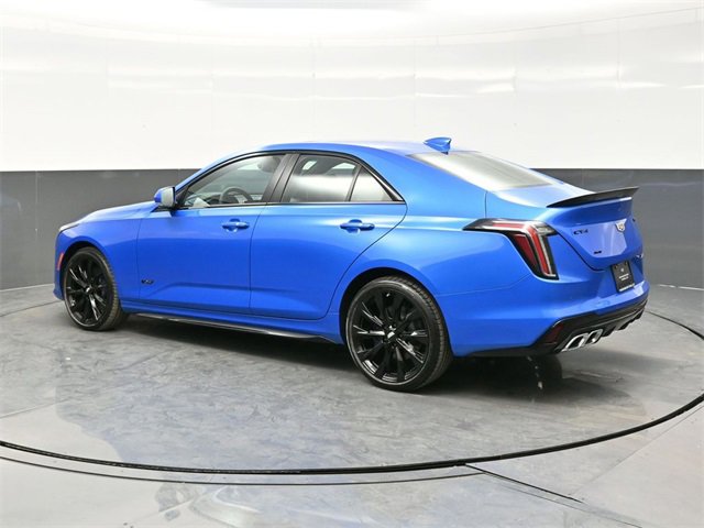 2025 Cadillac CT4 photo 4