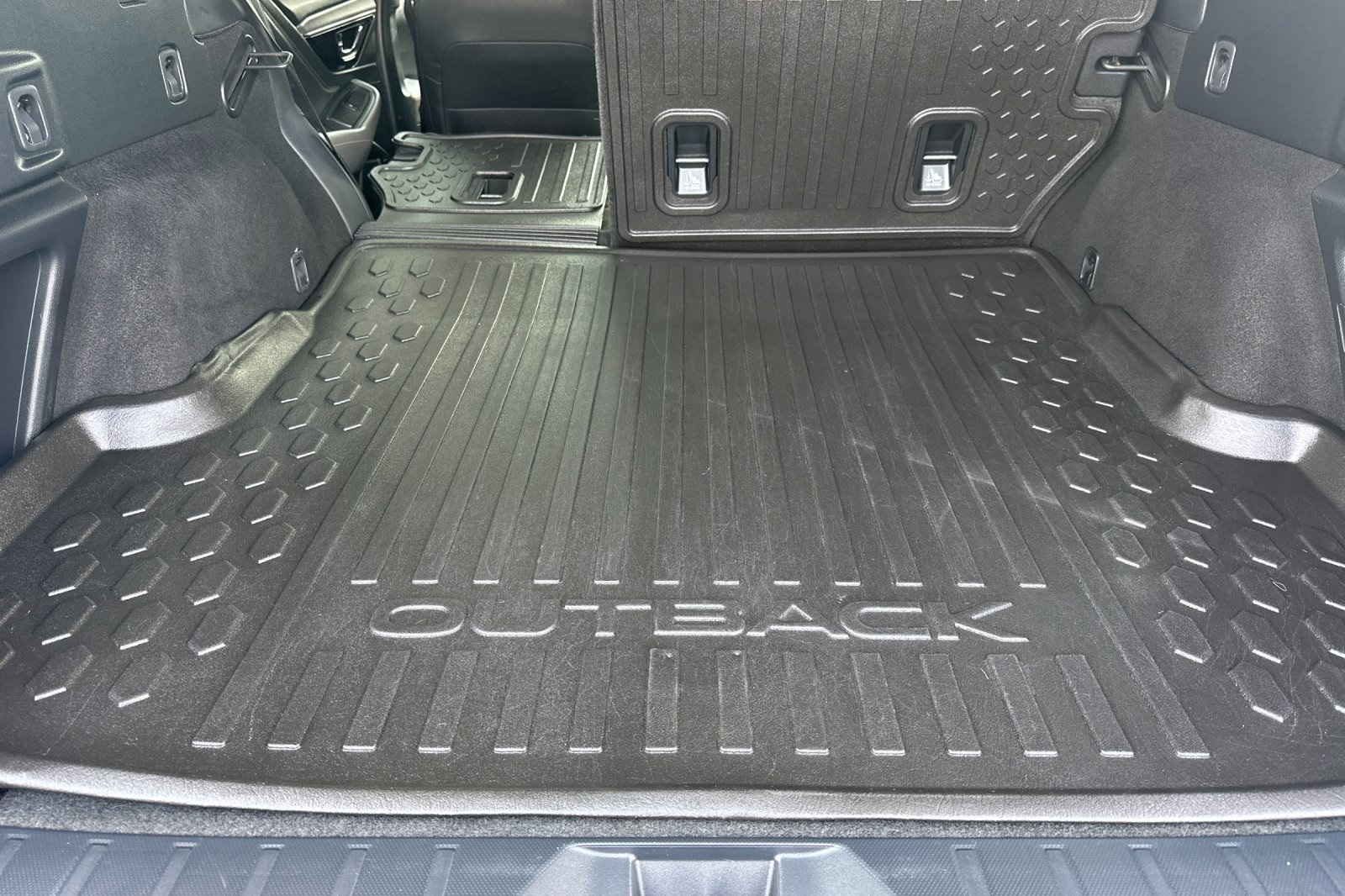 2022 Subaru Outback Onyx Edition XT photo 10