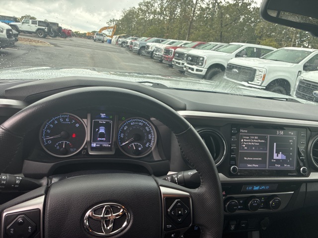 2023 Toyota Tacoma 4x4 SR5 photo 6