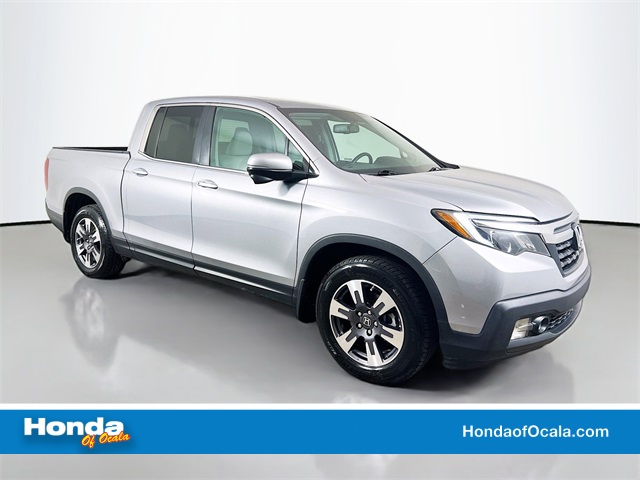 2019 Honda Ridgeline RTL-T's photo