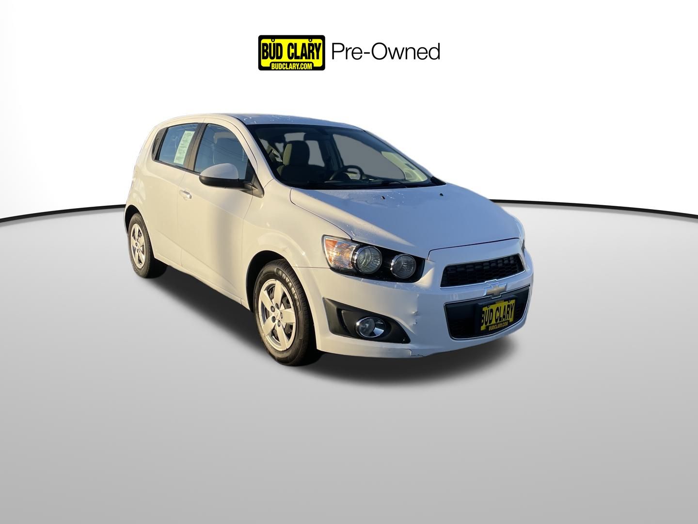 2015 Chevrolet Sonic LS's photo