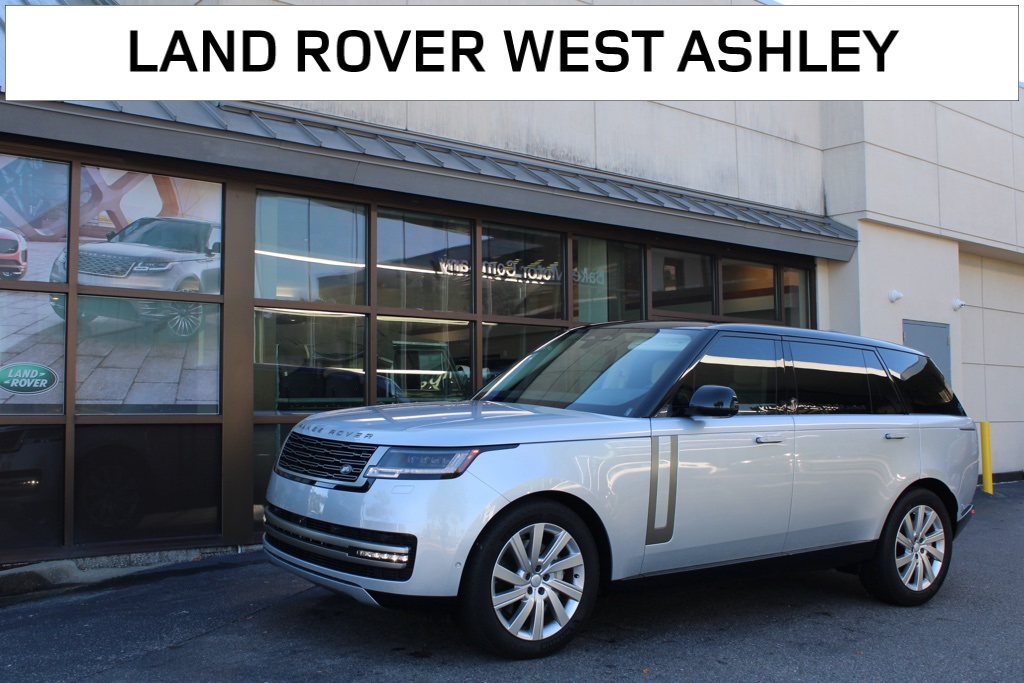 2024 Land Rover Range Rover SE's photo