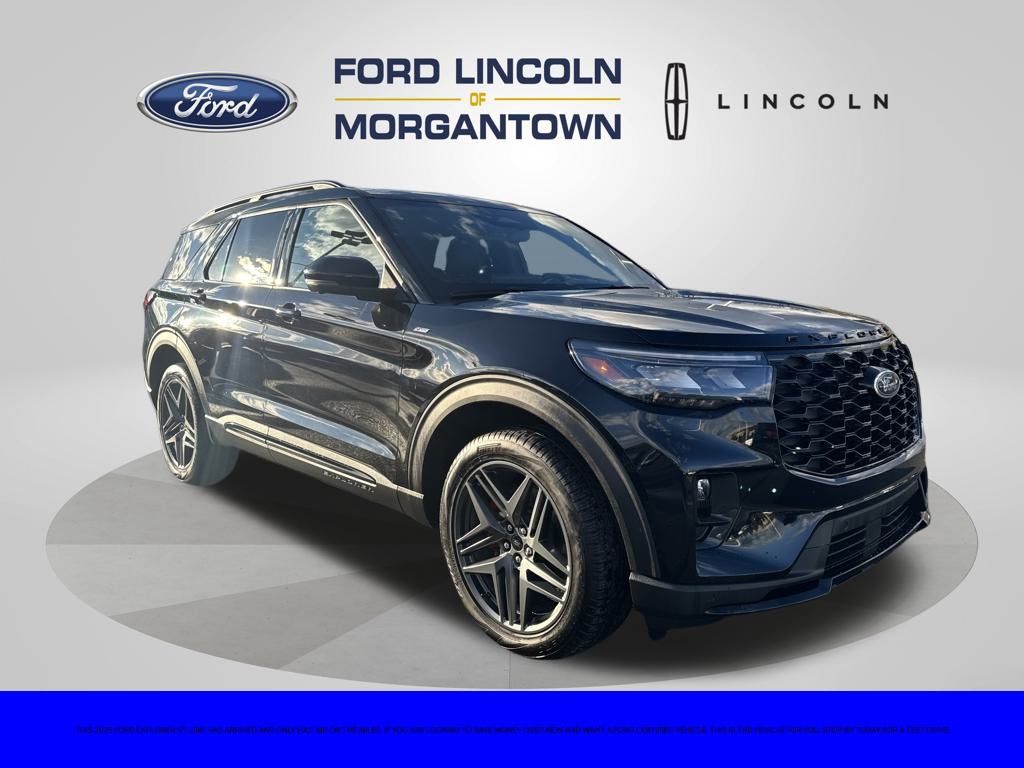 2025 Ford Explorer ST-Line photo 3