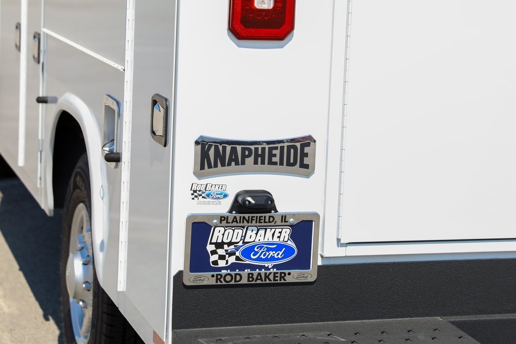 2025 Ford E-350 Base photo 21