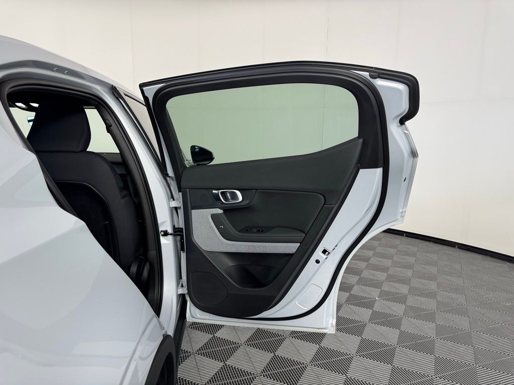 View 30