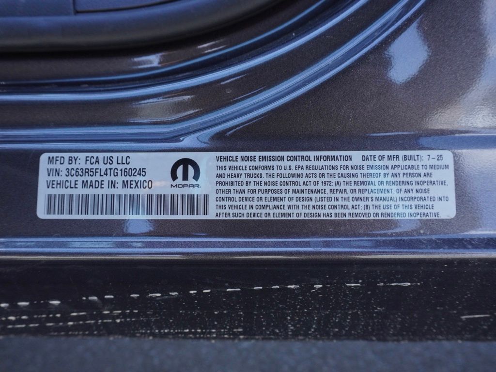 New 2026 Granite Crystal Metallic Clear-Coat Exterior Paint RAM Laramie Night Edition image 32