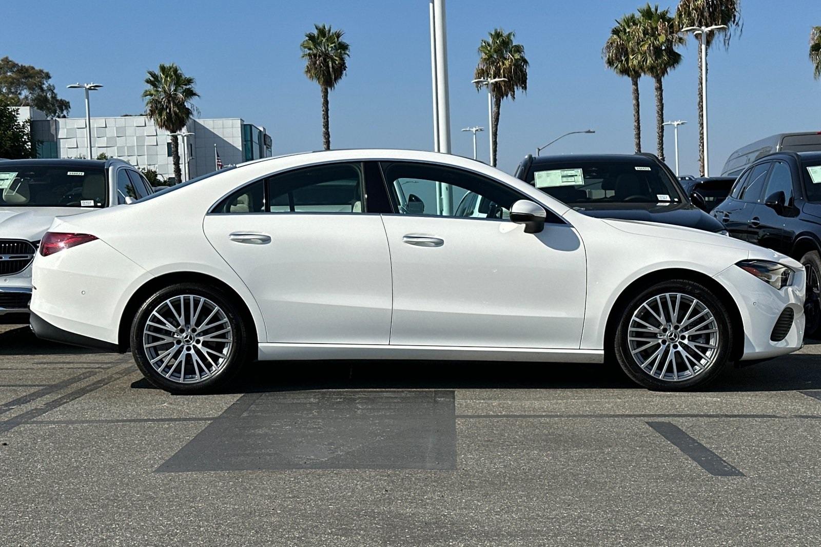 2025 Mercedes Benz CLA 250 photo 3