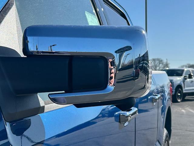 2025 Ford F-150 XLT photo 17
