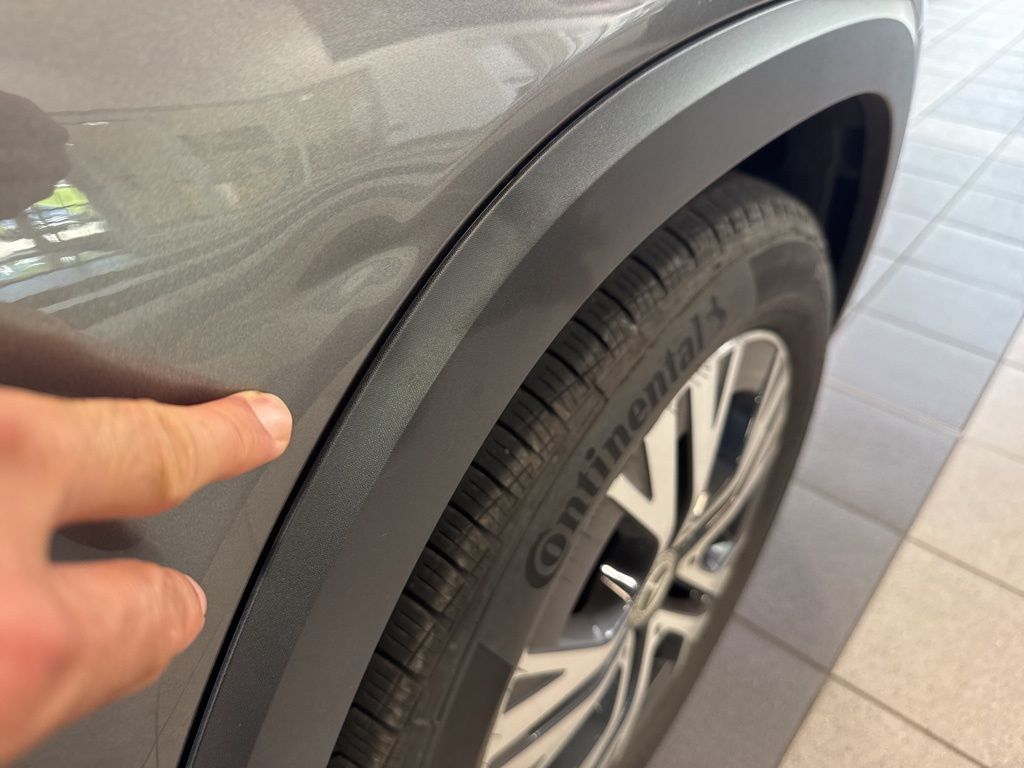 2024 Mercedes Benz GLB 250 4MATIC photo 4