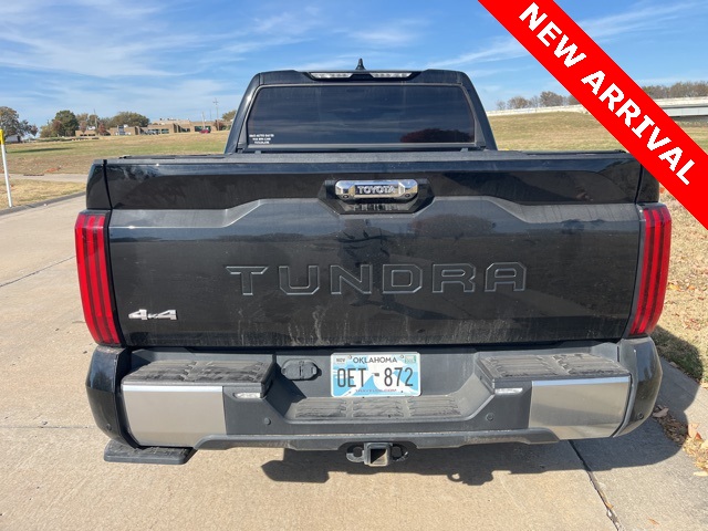2022 Toyota Tundra Limited CrewMax photo 4