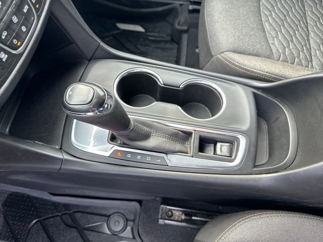 2020 Chevrolet Equinox LT photo 22