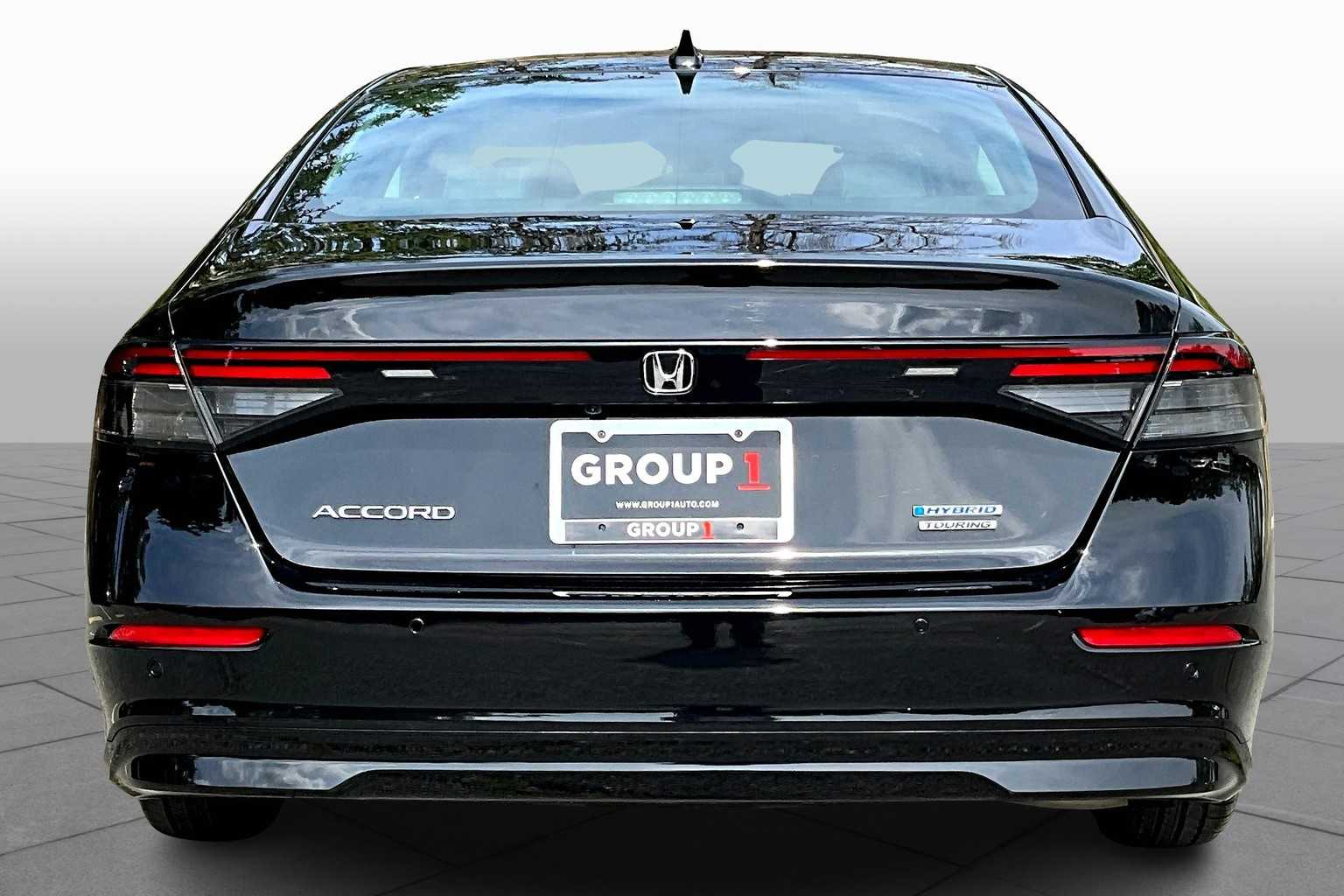 2023 Honda Accord Hybrid Touring photo 8
