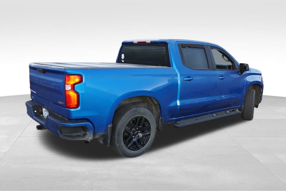 2022 Chevrolet Silverado 1500 RST photo 3