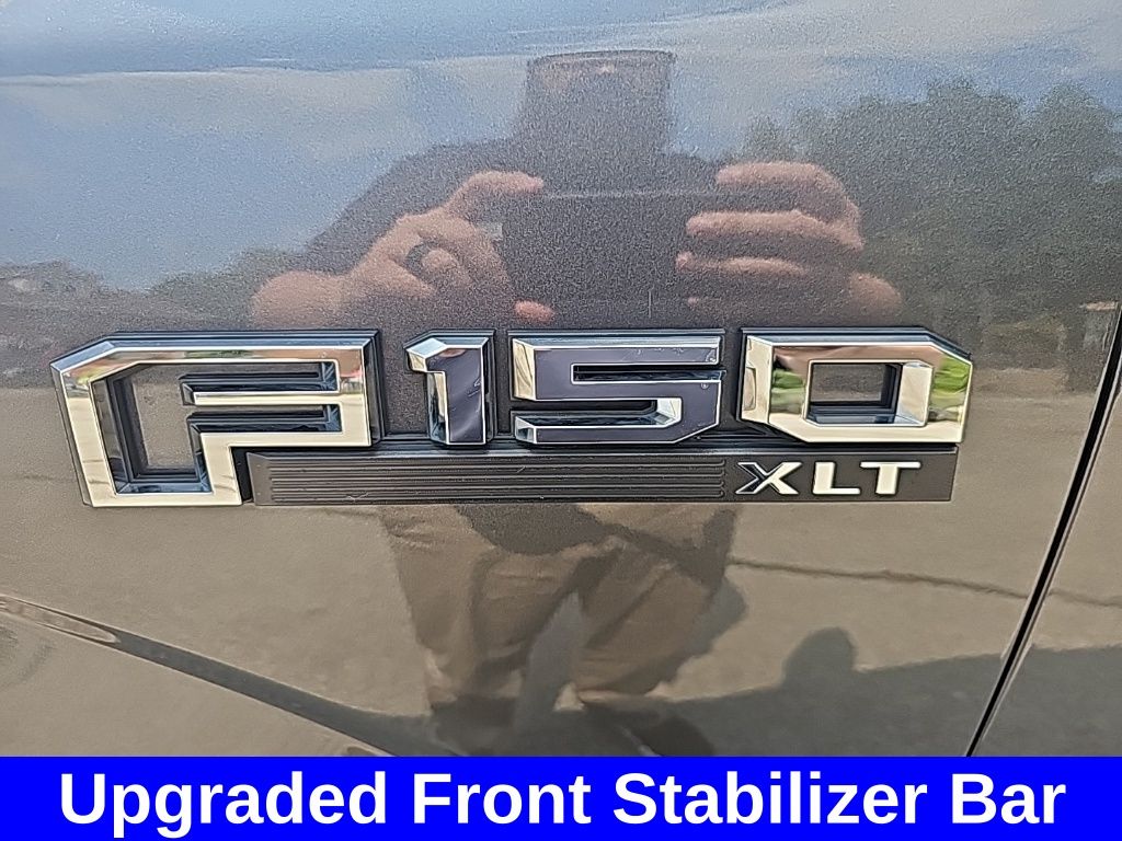 2016 Ford F-150 XLT photo 6