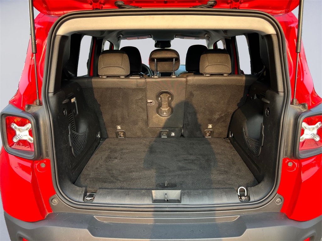 2018 Jeep Renegade Latitude North Edition photo 19