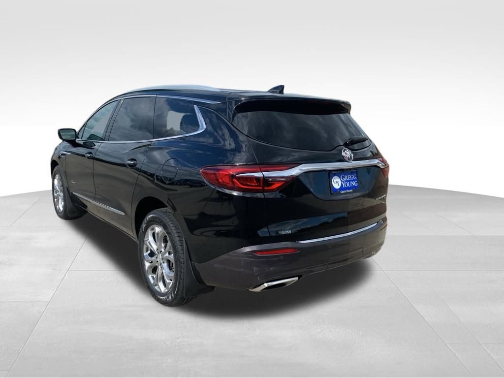 2019 Buick Enclave Avenir photo 2