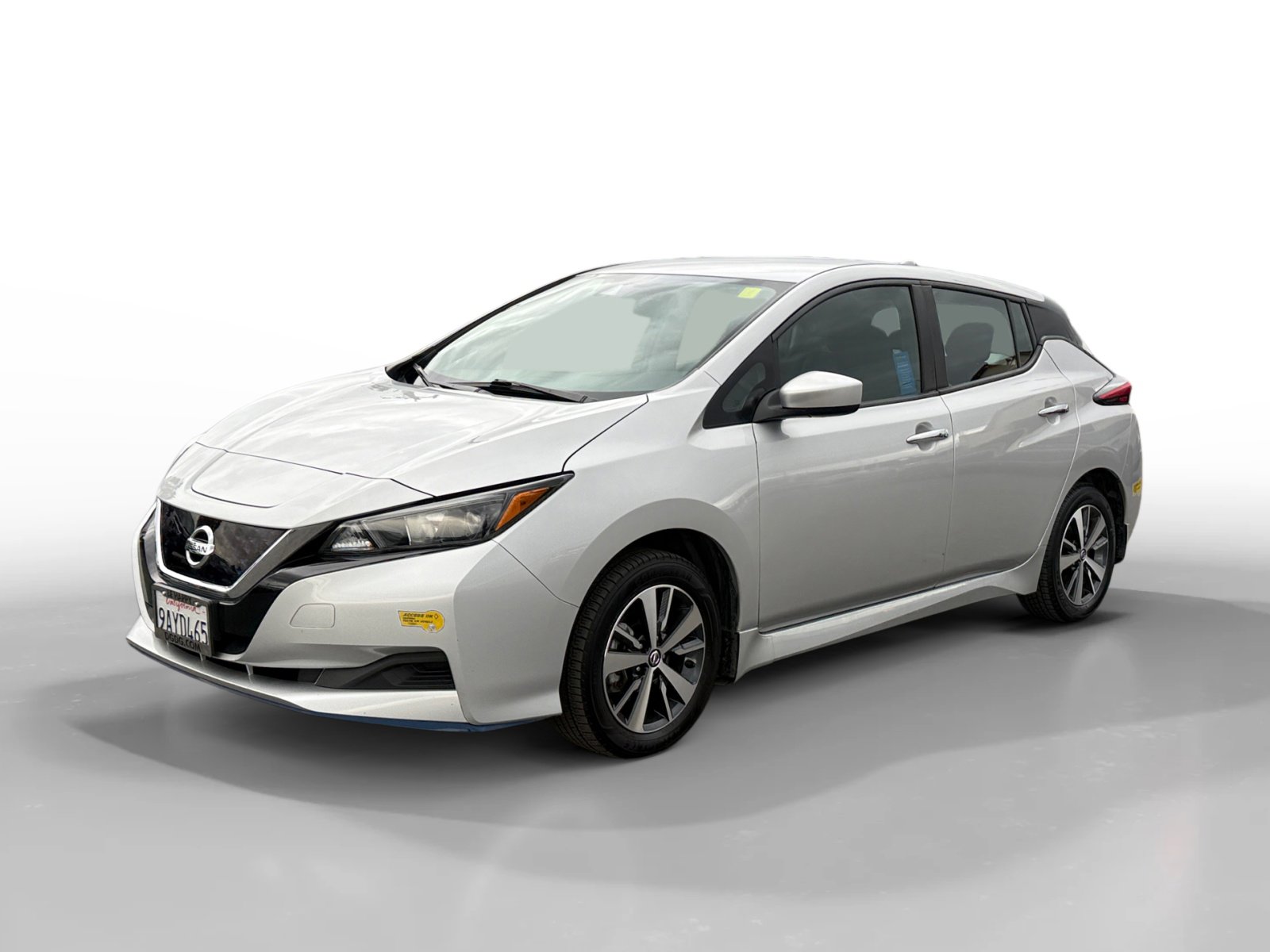 2022 Nissan LEAF S Plus's photo