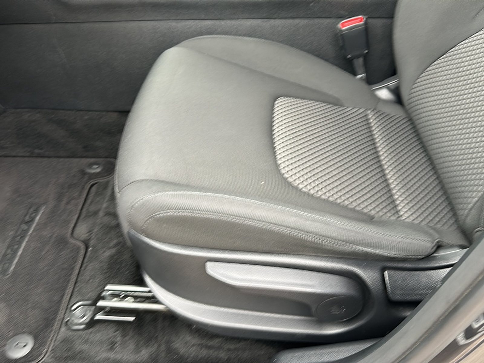2023 Kia Sportage LX photo 4