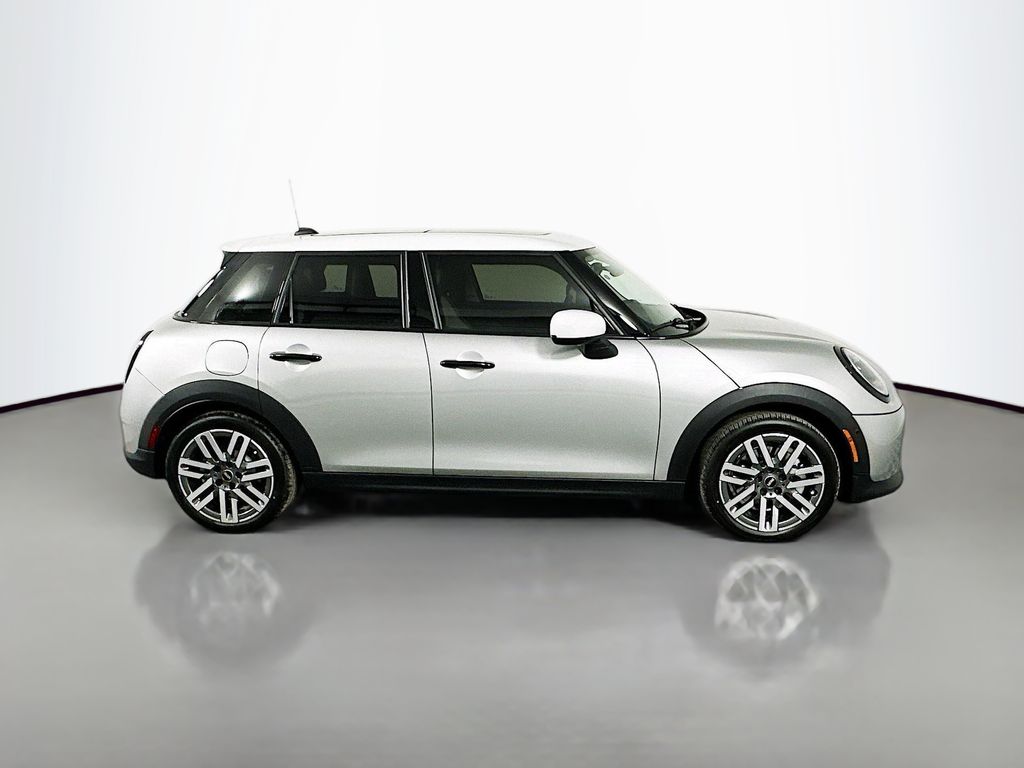 2025 Mini Cooper S photo 4