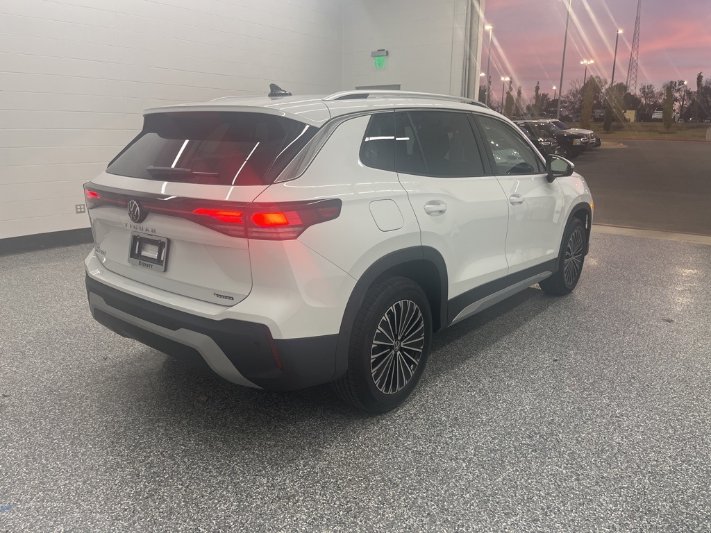 2026 Volkswagen Tiguan S photo 4