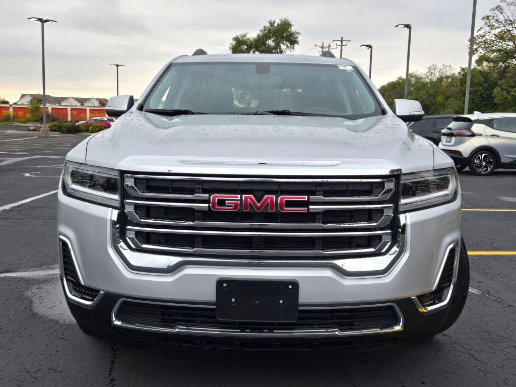 2020 Gmc Acadia SLE photo 2