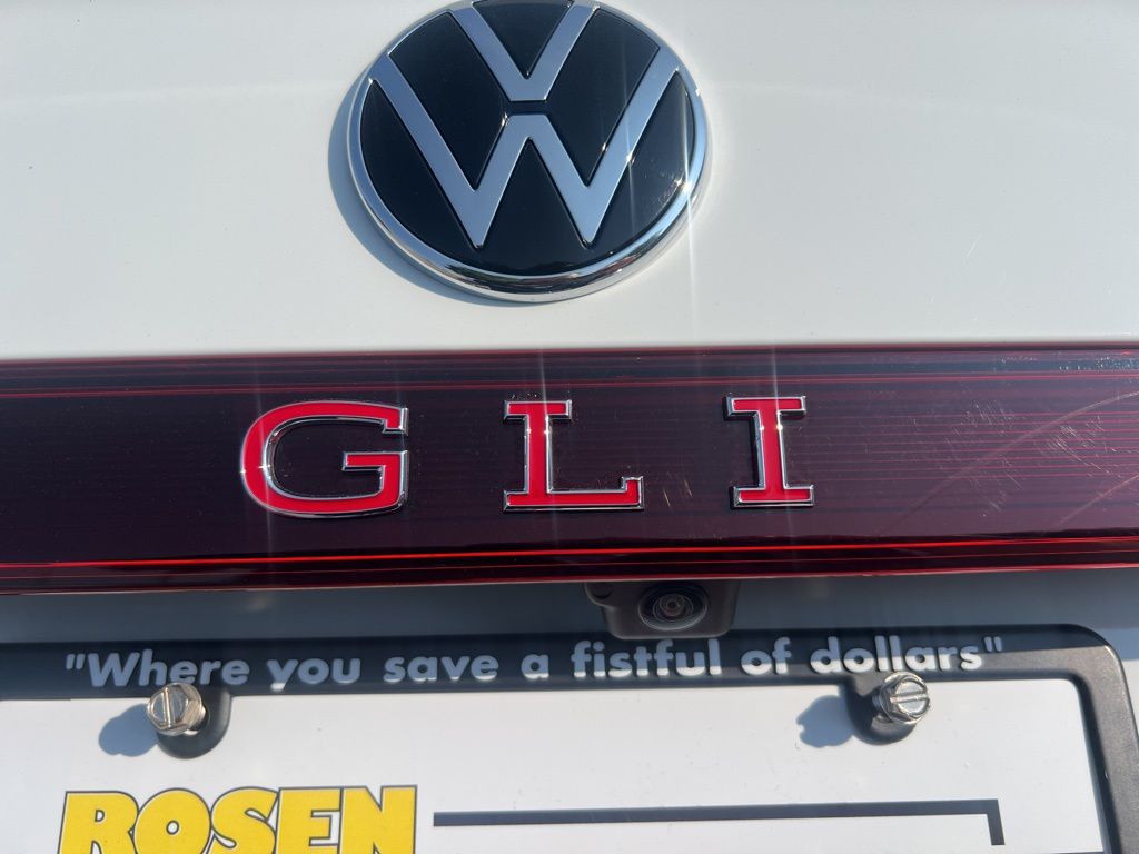 2025 Volkswagen Jetta GLI 2.0T Autobahn photo 24