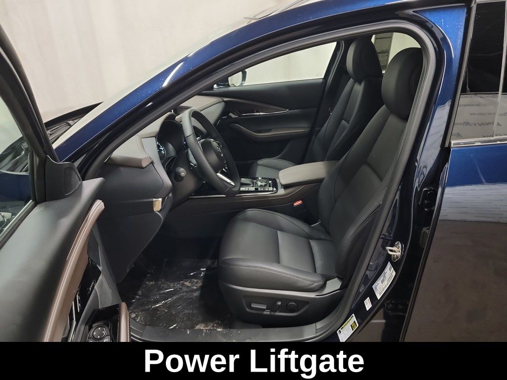 2025 Mazda CX-30 2.5 S Premium photo 2
