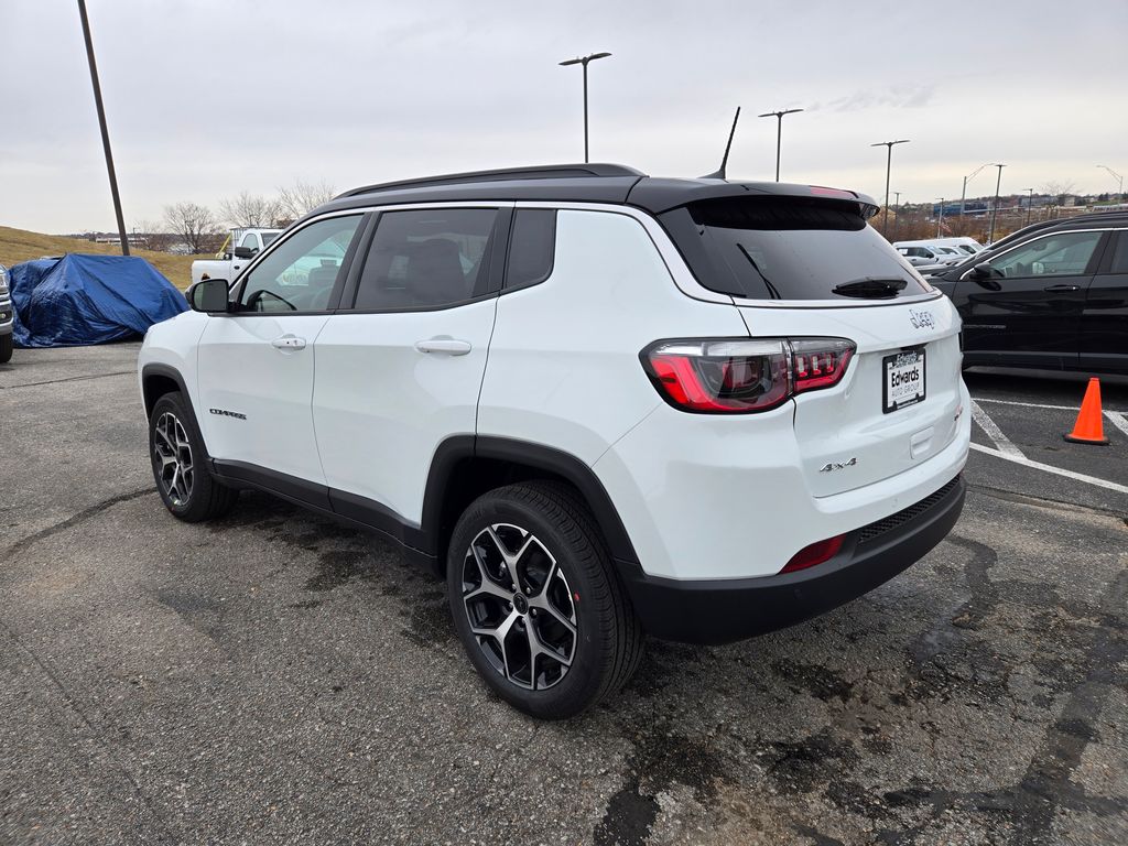 2026 Jeep Compass Limited photo 3