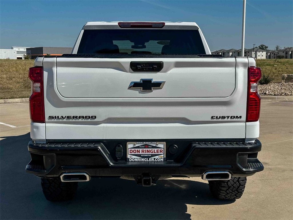 2022 Chevrolet Silverado Trail Boss Custom photo 4