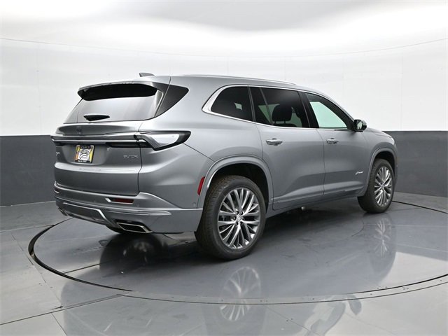 2026 Buick Enclave Avenir photo 3