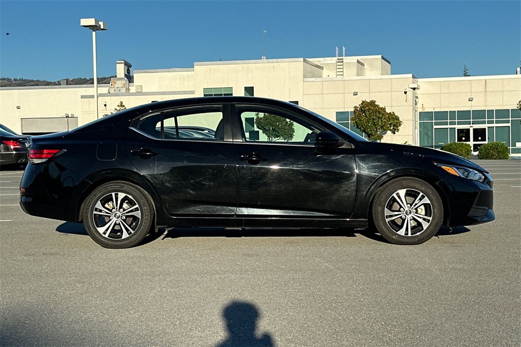 2023 Nissan Sentra SV photo 3