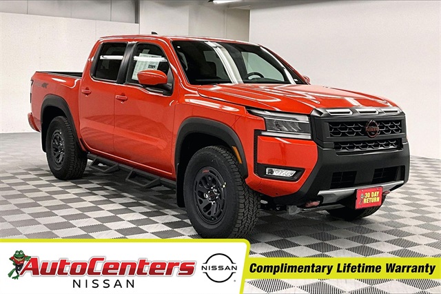 2025 Nissan Frontier PRO-4X's photo