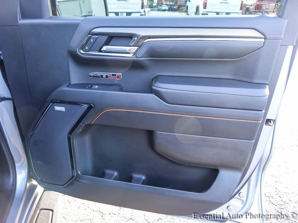 2024 GMC SIERRA - Image 28