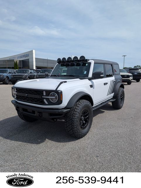 2025 Ford Bronco 4-Door Badlands's photo