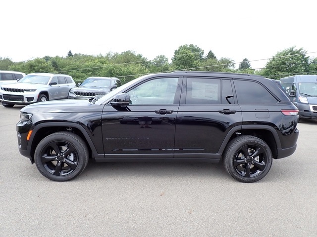 2025 Jeep Grand Cherokee Altitude X photo 2