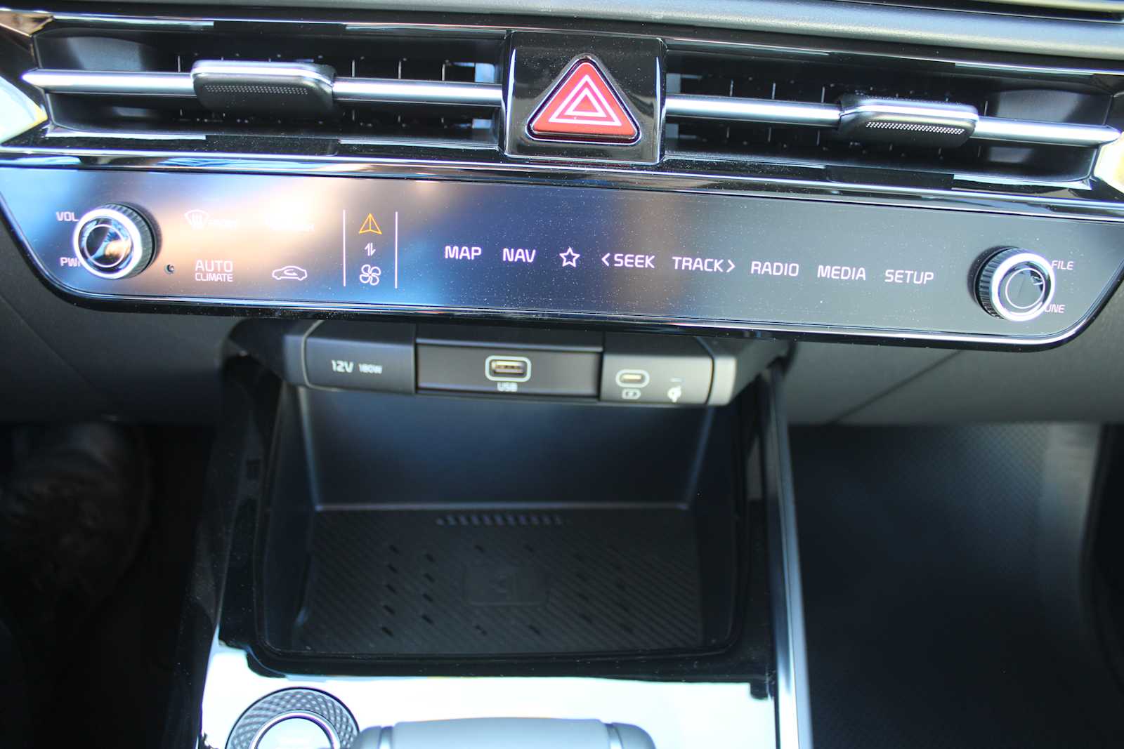 2025 Kia Niro EX photo 35