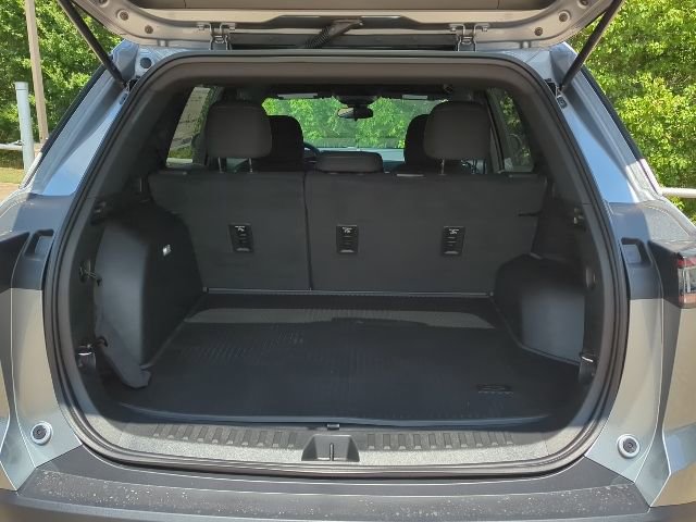 2026 Chevrolet Equinox LT photo 23