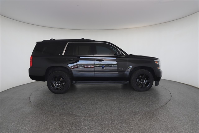 2017 Chevrolet Tahoe LT photo 22