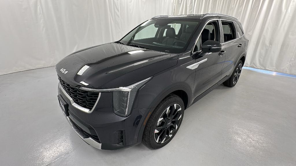 2026 Kia Sorento EX photo 7